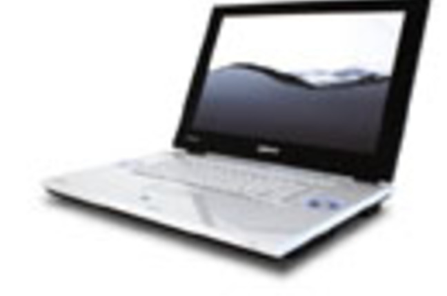 Toshiba_Qosmio_G45AV680_SM
