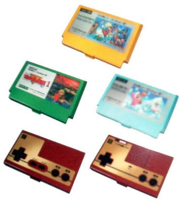 Business card holders inspired by Nintendo videogame cartridges