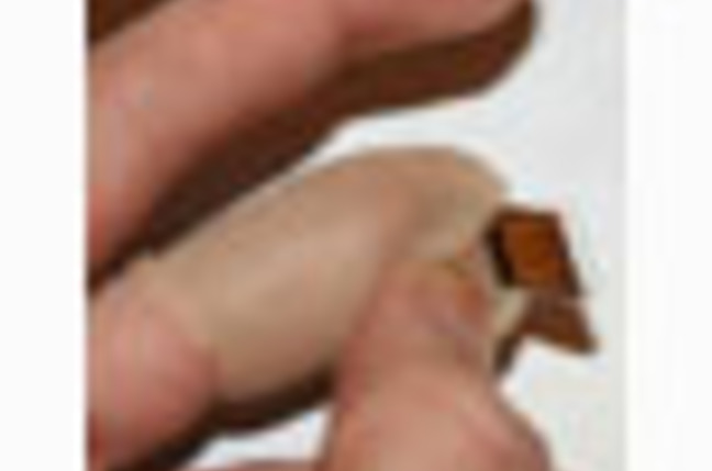 USB_finger_bloke_SM