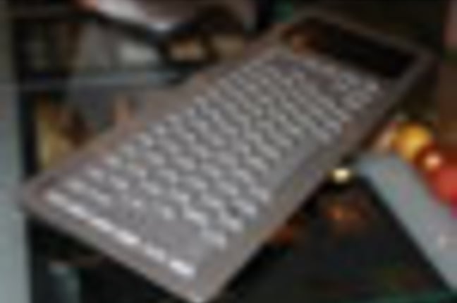 Asus_keyboard_antenna_SM