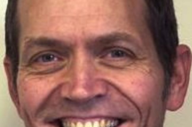 Headshot, Doug Cutting smiling