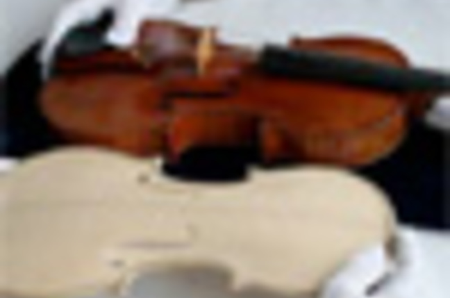 Stradivarius violin reproduction
