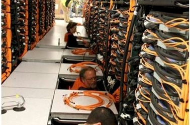 LLNL&amp;#39;s Sequoia BlueGene/Q super being assembled by IBM