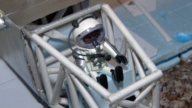 Our intrepid playmonaut tries out the Vulture 1 for size Our intrepid playmonaut tries out the Vulture 1 for size