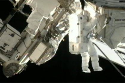 Spacewalk Expedition 33