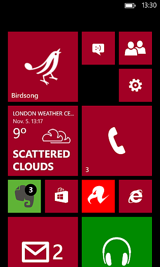 Nokia Lumia 920 Home Screen with variable sized tiles