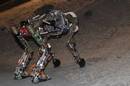 iStruct ape-like robot