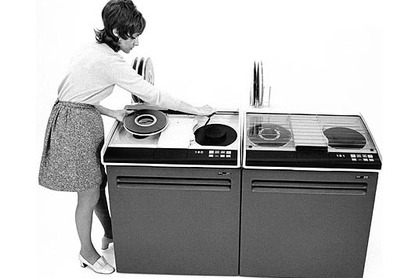 IBM 3410 open reel tape subsystem