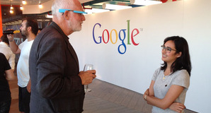 Making conversation Google Glass style