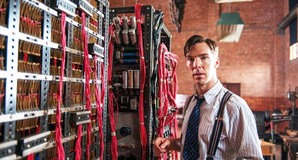 Alan Turing (Benedict Cumberbatch) and the Bombe machine