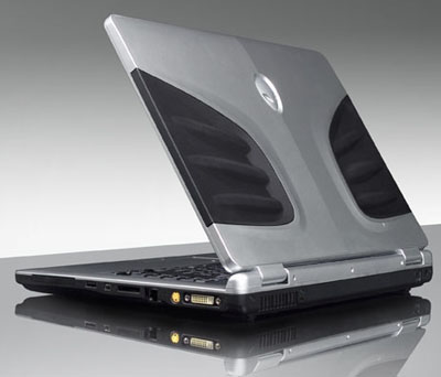 Alienware_m5500_rear