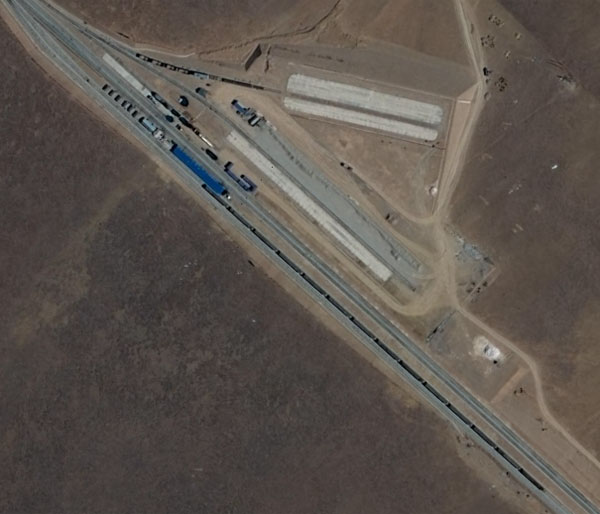 A train on the Qinghai-Tibet Railway