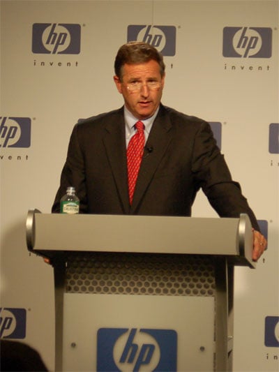 Shot of HP CEO Mark Hurd at press conference