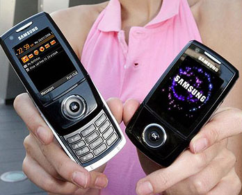 samsung i520 symbian-based hsdpa phone