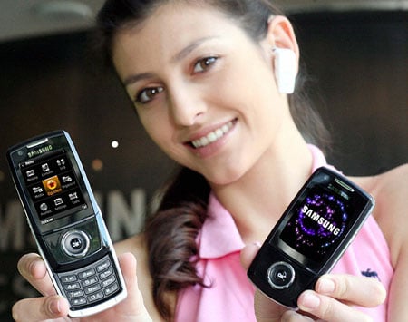 samsung i520 symbian-based hsdpa phone