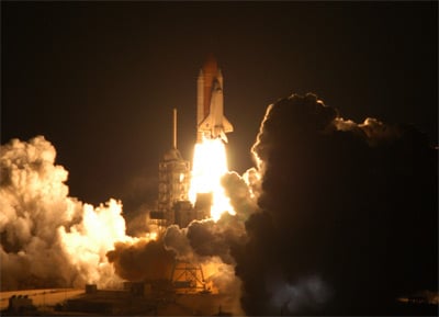 Shuttle lifts off on Sunday