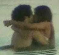 Daniela Cicarelli and boyfriend Tato Malzoni enjoy a dip