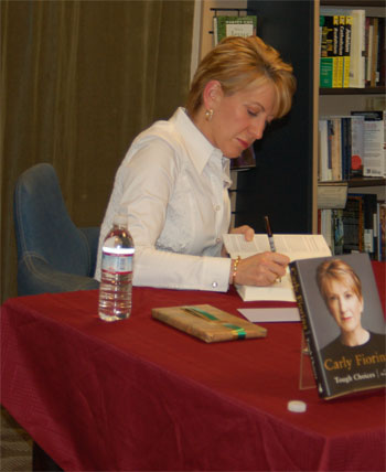 Fiorina signs copies of her book at a Mountain View bookstore