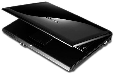 Samsung Aura Q45 shiny black notebook