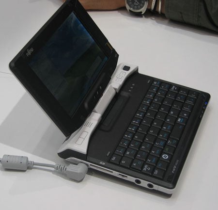 Fujitsu LifeBook FMV-8240