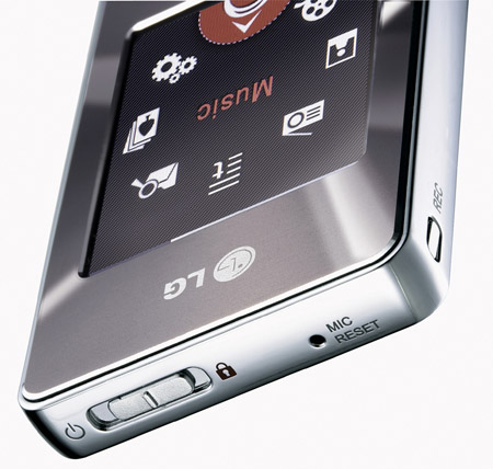 LG Touch Me FM37 MP3 player