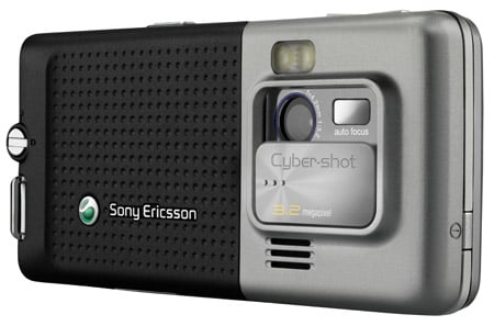 Sony Ericsson C702 camera