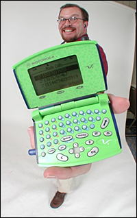 Motorola V100 phone