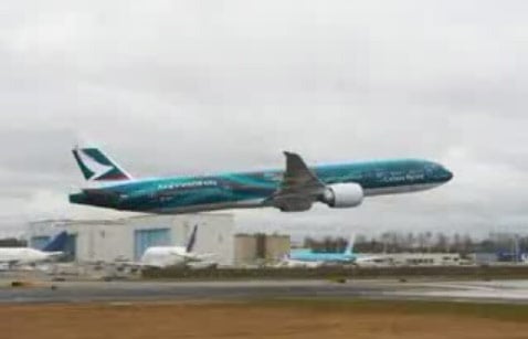 777 low-fly incident at Everett Airport