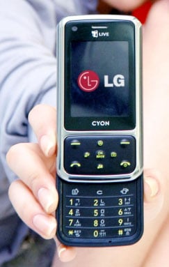 LG_skinphone_1