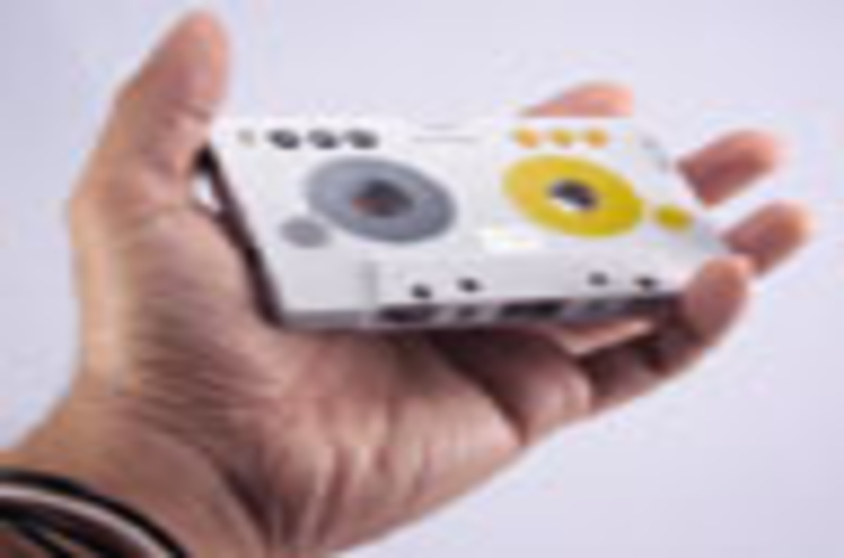 MP3 player looks like a cassette, is a cassette • The Register