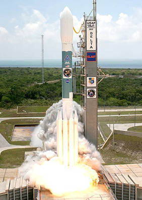 GLAST launches from Cape Canaveral. Pic: NASA
