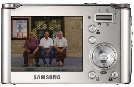 Samsung NV4 compact camera
