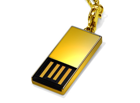 Super Talent's solid gold Pico-C 8GB USB thumb drive