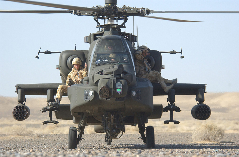 Official MoD photo of an Apache in A'stan - interestingly cropped