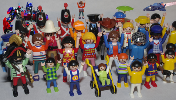 Our Playmobil figures salute Hans Beck