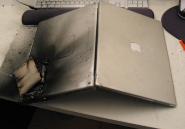 PowerBook_fire_02