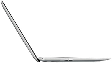 2009 white macbook side view