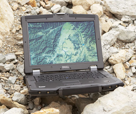 Dell_Latitude_E6400_01