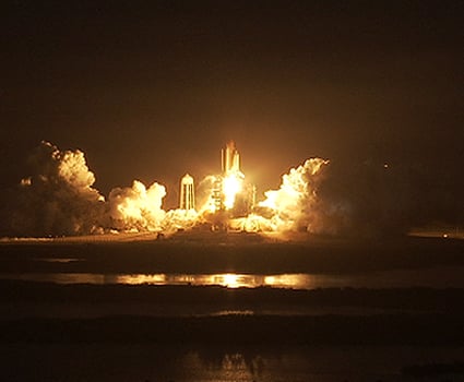 Discovery blasts off en route to the ISS. Pic: NASA