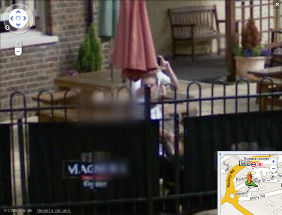 Rickmansworth spymobile informant caught on Street View