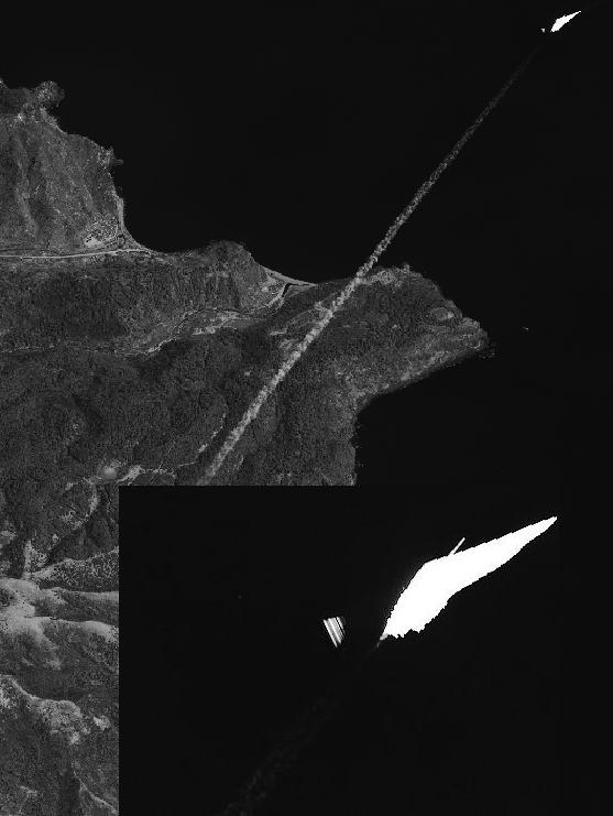 DigitalGlobe image of North Korean Taepodong rocket caught in flight