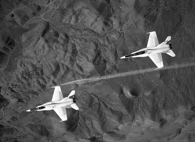 NASA F-18s working on formation aerodynamics