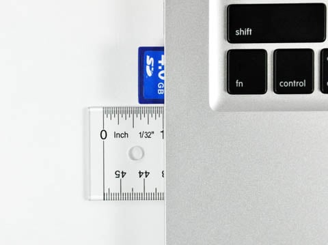 MacBook Pro 13-inch - SD card slot