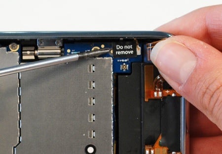 iFixit open iPhone 3GS