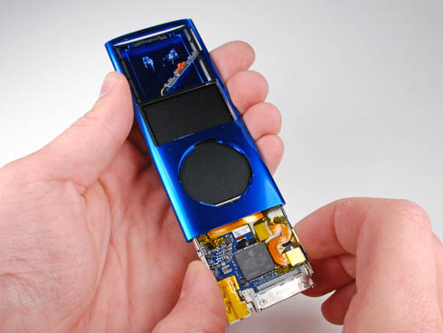 Fifth-generation iPod nano take-apart photo