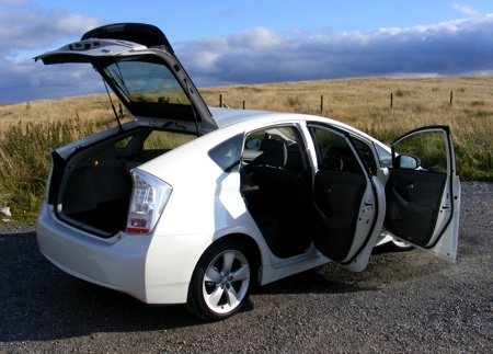 Toyota Prius 4G