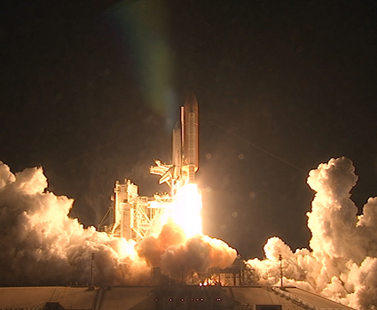 Endeavour lifts off. Pic: NASA