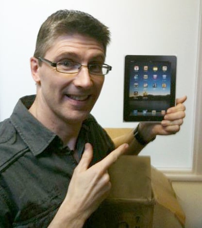 Reader Craig Johnston and his paper iPad