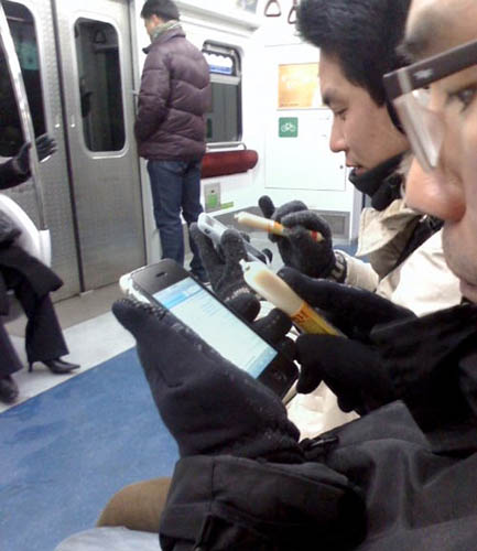 Korean-sausage iPhone stylus