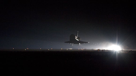 Endeavour landing at Kennedy Space Center. Pic: NASA